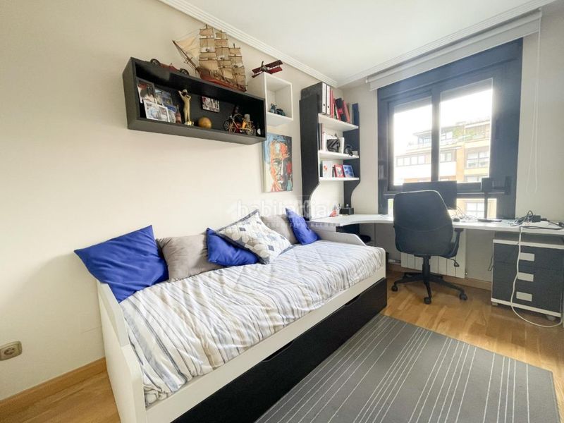 Foto 31a9e239-b554-42a8-8a59-a0ed44710395. Piso  en venta en Montecarmelo Madrid