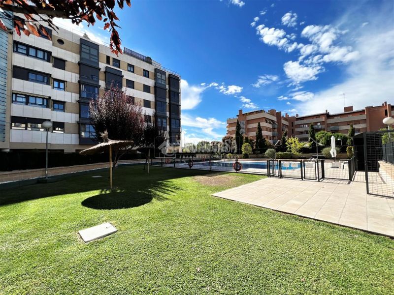 Foto 819978c4-745e-4923-9378-c607364ae247. Piso  en venta en Montecarmelo Madrid