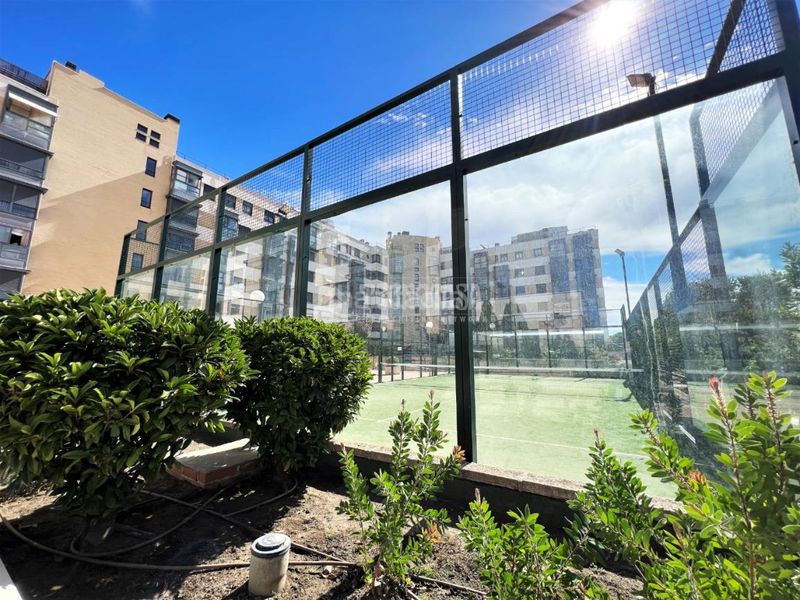 Foto fa021886-edfc-4136-a6c0-858f0e244895. Piso  en venta en Montecarmelo Madrid