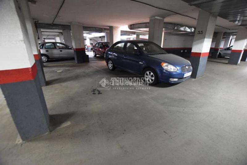Foto bd440d88-a788-4538-8d28-04db9acdca99. Parking coche boxplaza de garaje en venta en Getafe norte Getafe