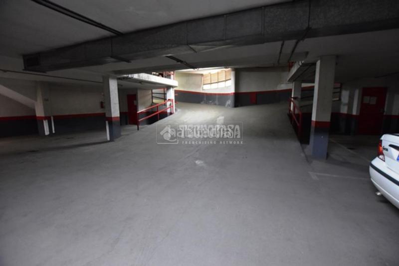 Foto cab5e6f6-9153-4717-8c64-c548024fb511. Parking coche boxplaza de garaje en venta en Getafe norte Getafe