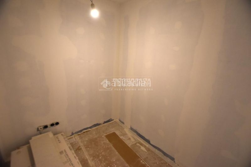 Foto c521e4d3-7106-4d28-9b51-39c42f845720. Local comercial amb calefacció a Getafe norte Getafe