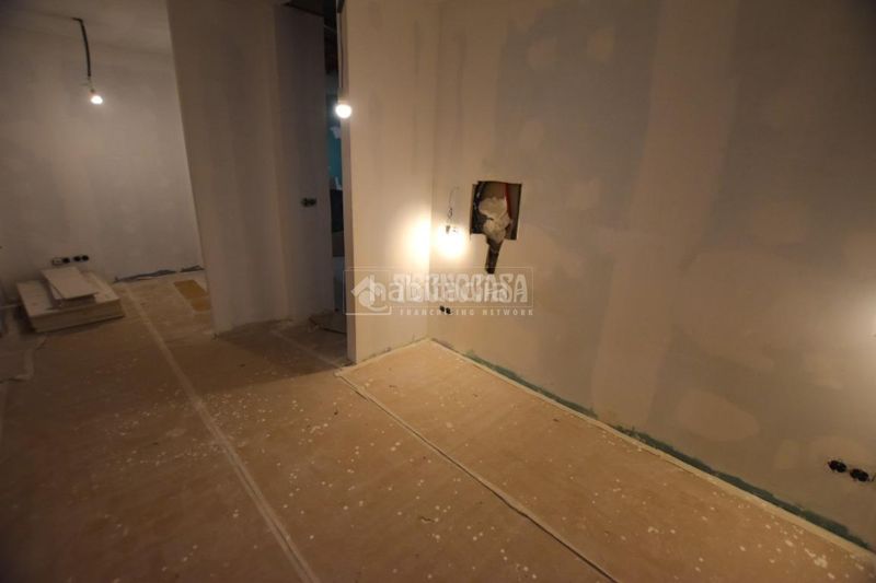 Foto d4f30a10-93c7-404f-9976-858f1e8986dc. Local comercial amb calefacció a Getafe norte Getafe