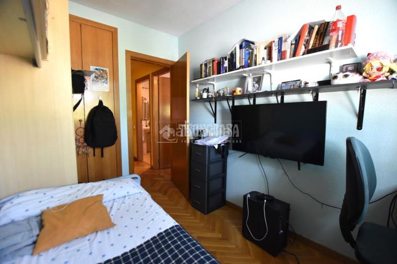 Foto 397ead0f-ca91-425e-9181-b104ca2b79e1. Pis amb calefacció aparcament a Getafe norte Getafe