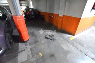 Posto auto  Avenida juan de bobon 3. Boxplaza de garaje en venta en getafe