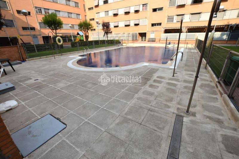 Foto 76522734-38ec-4e78-b0e7-8f94c5693d13. Pis amb calefacció aparcament piscina a Getafe norte Getafe