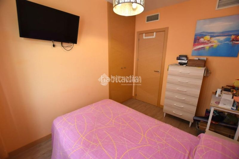 Foto cf85bd60-260a-4bd6-94b9-2f3b452bd759. Pis amb calefacció aparcament piscina a Getafe norte Getafe