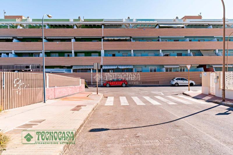 Foto 5d837bfa-a4bf-4422-a1a9-21a2be7c5bc0. Piso  en venta en el ejido en Balerma Ejido (El)