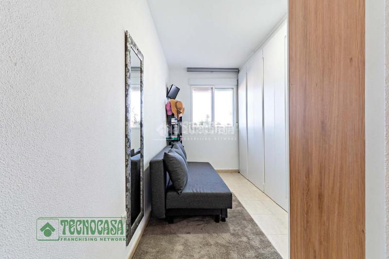 Foto a42418f2-02c6-4c30-b728-76e7c07128f4. Piso  en venta en el ejido en Balerma Ejido (El)
