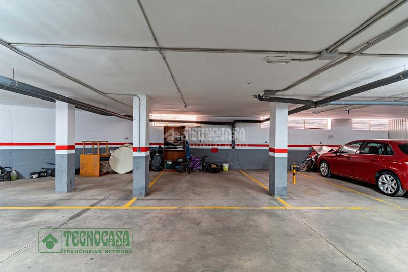 Foto cb0364bc-d9ad-4218-8b08-28c216775e90. Appartamento con parcheggio in Santa María del Águila Ejido (El)