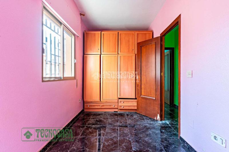 Foto 07ac7bf1-b410-4a4a-bf2e-1635e62be881. Casa aparellada a Santa María del Águila Ejido (El)