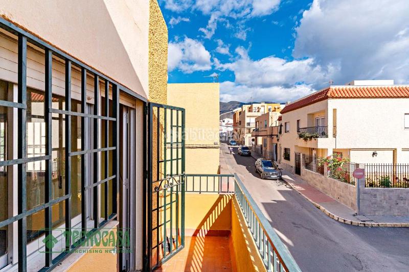 Foto 35af8202-2968-40c3-9999-3b9096309399. Casa aparellada a Santa María del Águila Ejido (El)