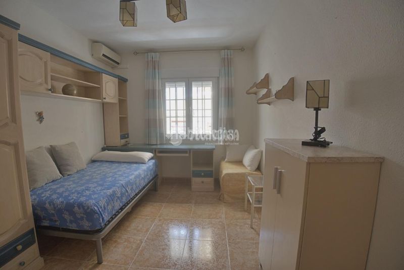 Foto ae994232-f501-4edf-9a2e-18bc656daf2f. Casa aparellada a Matagorda Ejido (El)