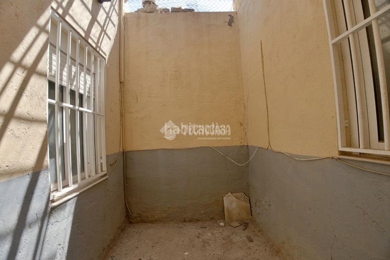 Foto 14aa74f7-1925-4011-a158-e1e61b341fd5. Casa aparellada a Balerma Ejido (El)