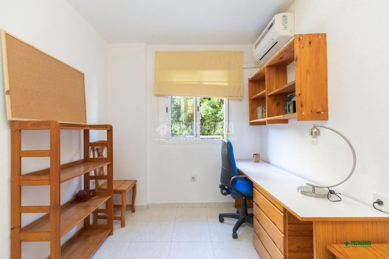 Foto 8a6a7d60-b2f1-43ba-8469-7902768ab91b. Pis amb aparcament a nueva Almería - cortijo grande - vega de acá Almería