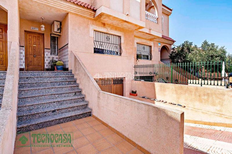 Foto 16367d41-062f-4d09-9005-ead0442a9c75. Casa pareada casa en venta aguadulce en Roquetas pueblo Roquetas de Mar