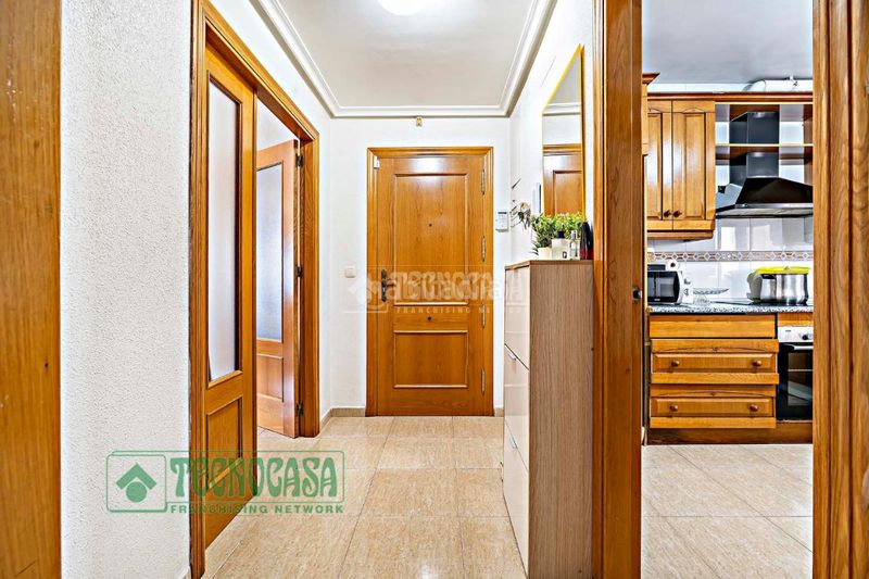 Foto 06a18a36-3f0b-4457-a089-33d311d2744f. Pis amb aparcament a Roquetas pueblo Roquetas de Mar