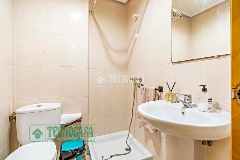 Foto 6ebaae23-bf72-4eb3-9a4d-cfb25ed9f1a6. Pis amb aparcament a Roquetas pueblo Roquetas de Mar