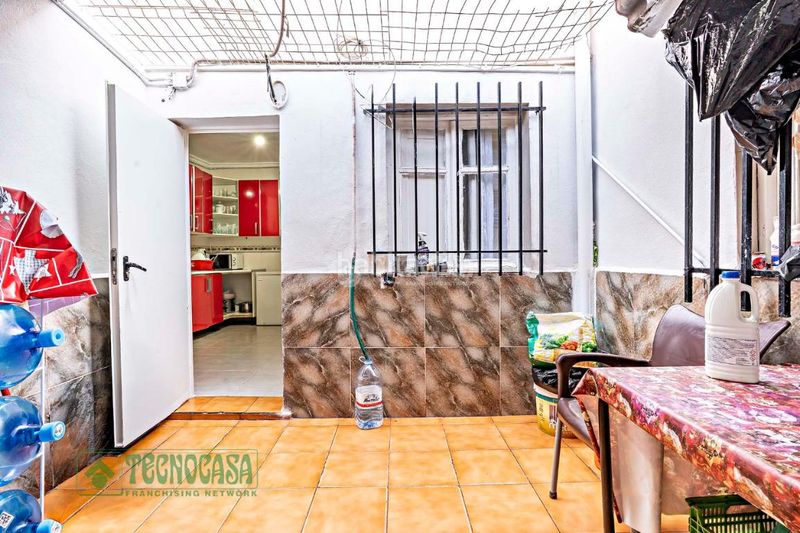 Foto 76c14ea6-f991-4e10-83a4-4944db002d50. Casa aparellada a Roquetas pueblo Roquetas de Mar