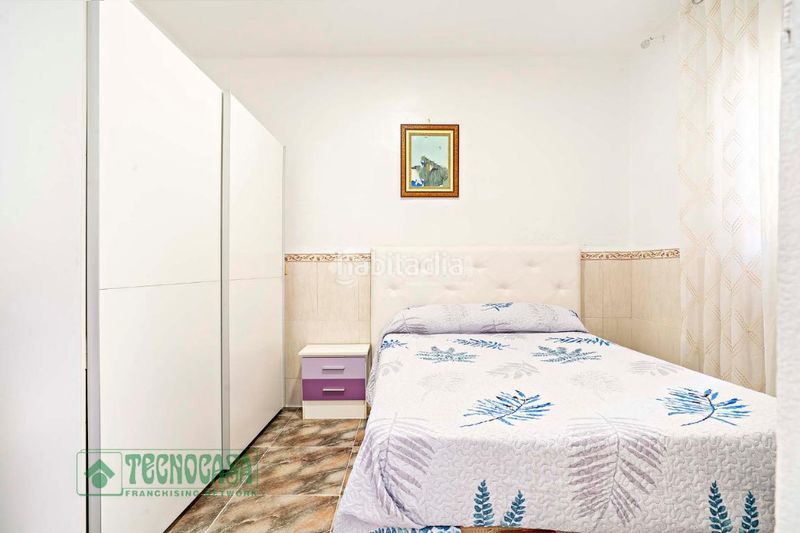 Foto 85222aac-2b89-4ff5-96e5-c037cdd88825. Casa aparellada a Roquetas pueblo Roquetas de Mar