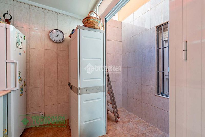 Foto 4741f306-d9c0-4bd4-9d76-34895bab6b7d. Casa aparellada a Roquetas pueblo Roquetas de Mar