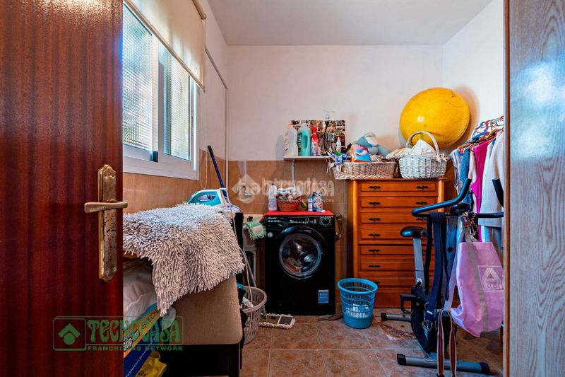 Foto 615c74d4-55a2-4206-b19b-1288e06ef970. Casa aparellada a Roquetas pueblo Roquetas de Mar