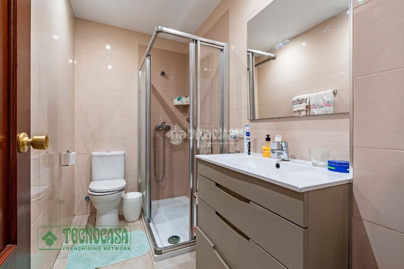 Foto 8db72047-d16a-49f2-8c24-c003fa5d602a. Casa aparellada a Roquetas pueblo Roquetas de Mar