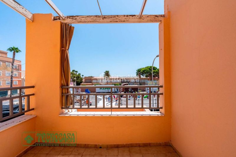 Foto dcd51846-a57d-41ca-aa0e-bc741634440a. Casa aparellada a Roquetas pueblo Roquetas de Mar