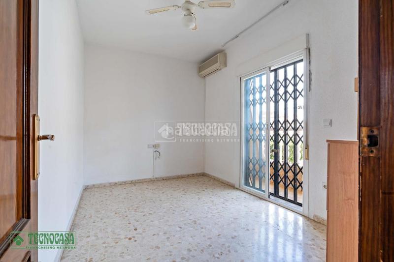 Foto 833cd6c2-dff5-4077-80a0-54a1c611459a. Casa pareada casa en venta aguadulce en Roquetas pueblo Roquetas de Mar