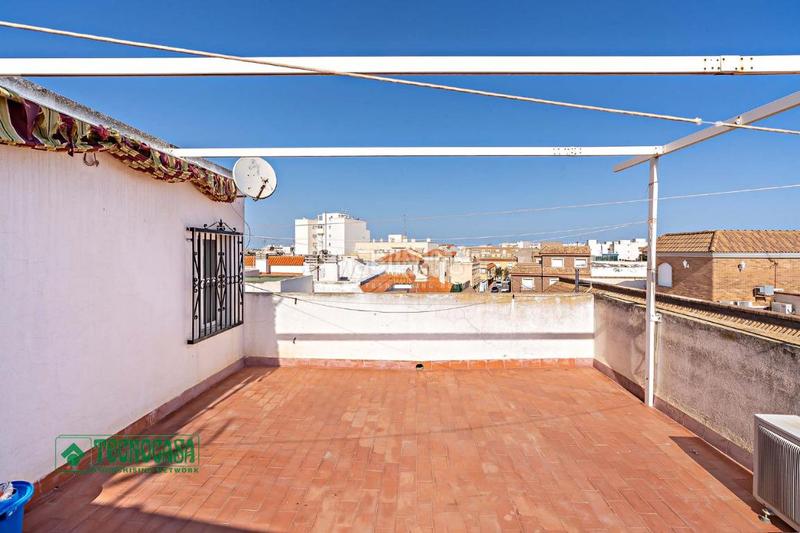 Foto 77263153-ec6d-44e4-bbfa-f990c3a04546. Casa pareada casa en venta aguadulce en Roquetas pueblo Roquetas de Mar