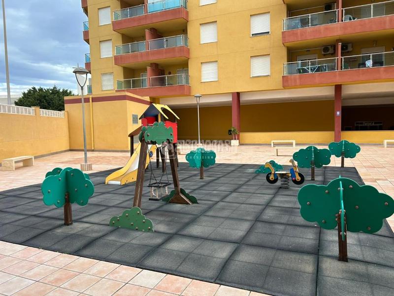 Foto dcc8ad0b-385a-43c3-b67e-fddd53ad0b2e. Estudio piso en venta aguadulce en Roquetas pueblo Roquetas de Mar