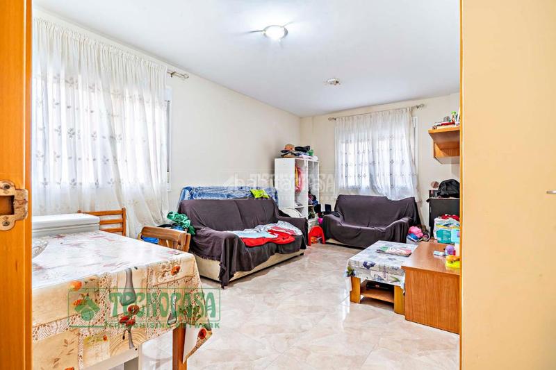 Foto b76ebc6d-1810-41a0-9996-8cdc15c04b36. Pis a Roquetas pueblo Roquetas de Mar