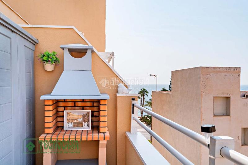 Foto c41a68cf-06d3-4fe4-abad-8ef5ed9eedcc. Piso  en venta aguadulce en El Puerto - La Romanilla Roquetas de Mar