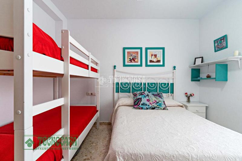 Foto ddd0b2d5-5f8b-4a41-a544-271057d0e275. Piso  en venta aguadulce en El Puerto - La Romanilla Roquetas de Mar
