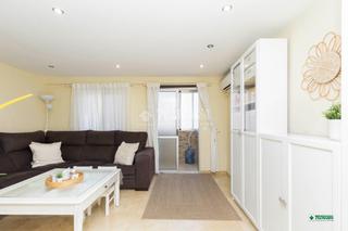 Pis a Ciudad Jardín - Tagarete - El Zapillo. Piso en venta en almería