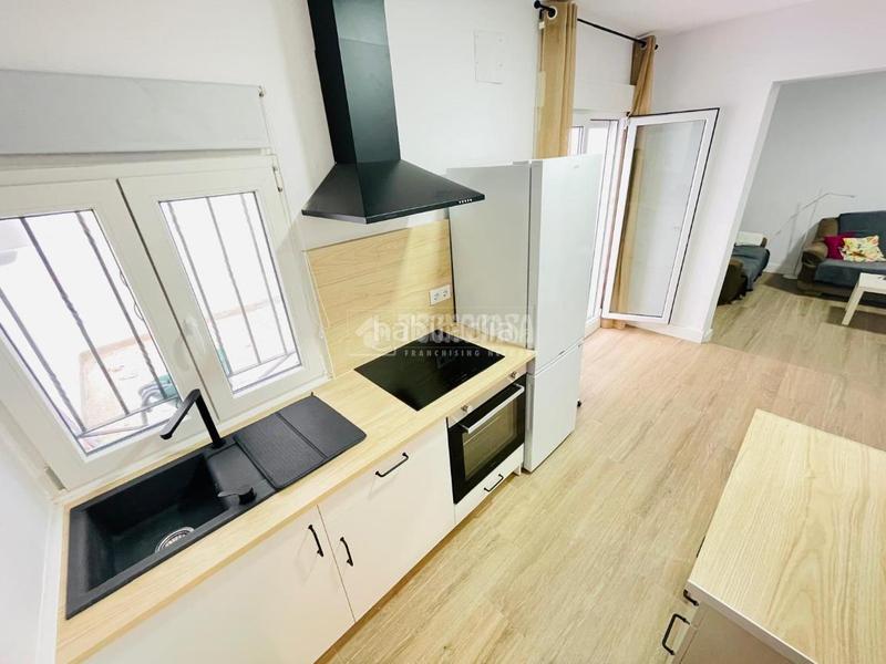 Foto 3ffc3cac-3d2c-4287-b476-abdddd48b1a5. Casa in Maria Auxiliadora - Barriada de Llera Badajoz