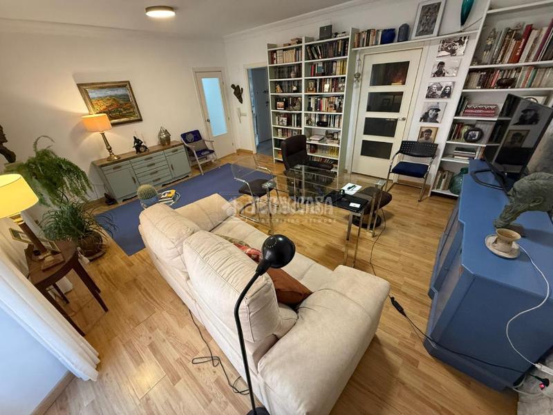 Foto 5b949e4f-2009-4356-8f81-90f41cb3ba1c. Etagenwohnung in Casco Antiguo Badajoz