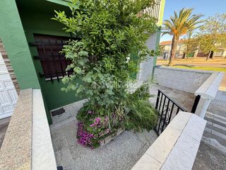 Casa a Cerro de Reyes. Casa en venta en badajoz