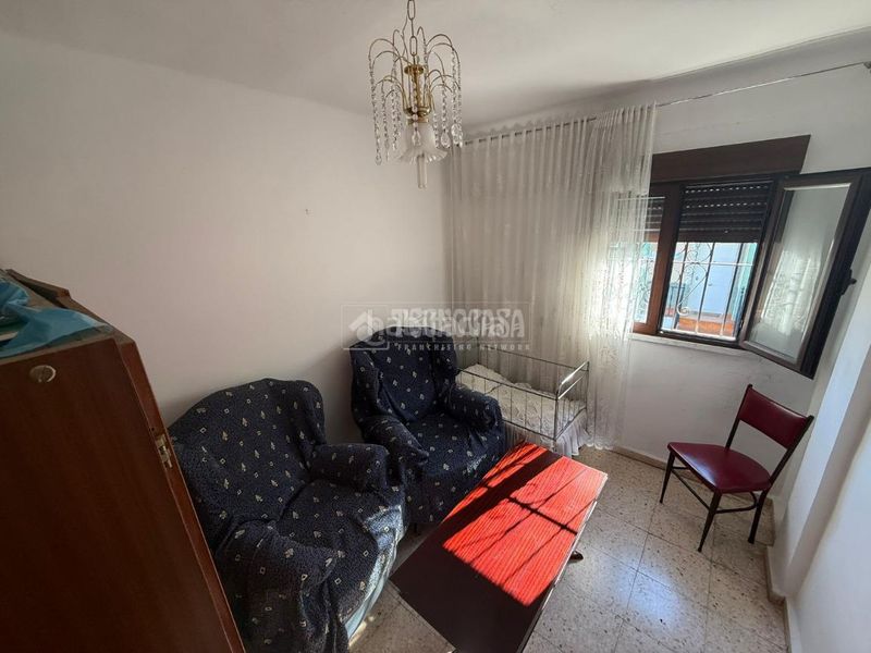 Foto 352342aa-7e43-4327-ba1f-b50e5636bfd1. Casa a Cerro de Reyes Badajoz