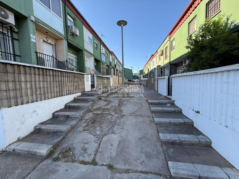 Foto 62cd7ef0-525a-44ca-a7dd-71e28736ccf6. Casa a Cerro de Reyes Badajoz