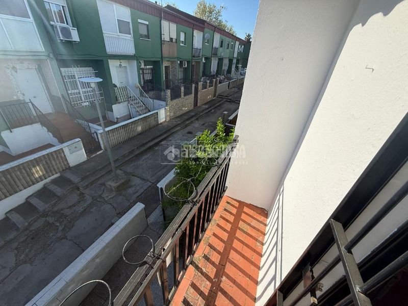 Foto b965cc8e-abe0-46ec-8c8c-392d478397b6. Casa a Cerro de Reyes Badajoz