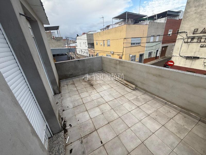 Foto 34bfea87-008c-4f02-ace5-0236163f16a7. Casa amb aparcament a Cerro de Reyes Badajoz