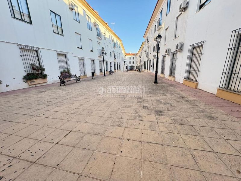 Foto ba8cdf3a-846f-4c40-995f-9ff16a8b59b2. Piso  en venta en Olivenza