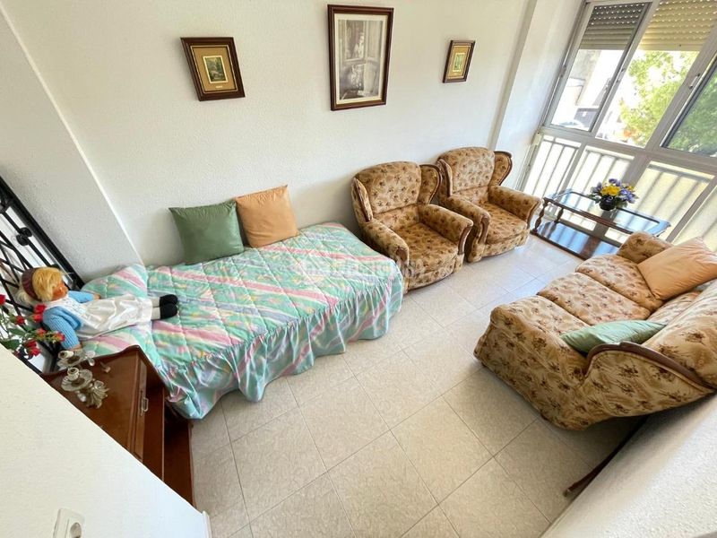 Foto 680270a9-ec63-44cb-ba9a-08373e5c8609. Casa aparellada a Cerro de Reyes Badajoz