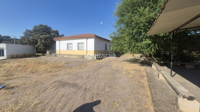 Foto 5fe5b42f-1082-4681-9894-cff0c300f3fb. Masia a Las Vaguadas Badajoz
