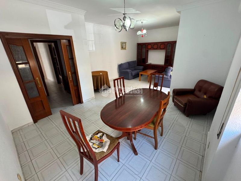 Foto b1003555-da16-4dae-bb5d-3f60dc0d4f65. Casa  en venta en Maria Auxiliadora - Barriada de Llera Badajoz