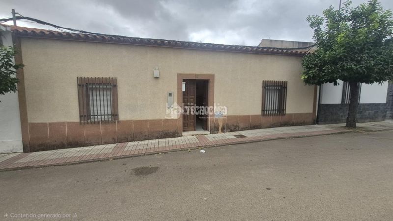 Foto 54f72b5e-1135-4d75-a4dc-61849b51ea37. Casa a Albuera (La)