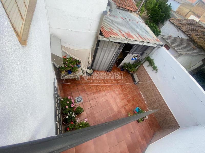 Foto 21dbc57d-451f-4bbd-b69d-d812280a3a96. Casa  en venta en la albuera en Albuera (La)