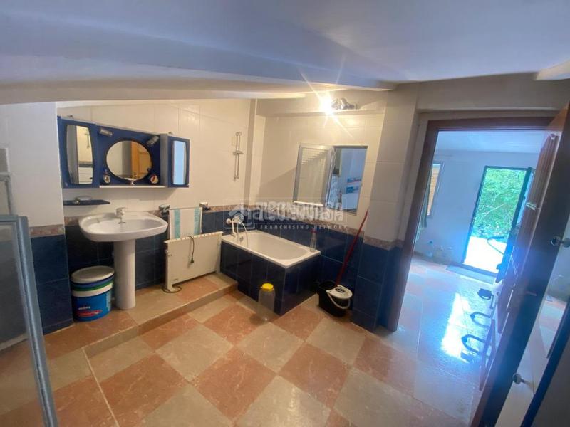 Foto ccfcfbe2-32ad-4443-a8f5-1b0a7d4d84bd. Casa  en venta en la albuera en Albuera (La)