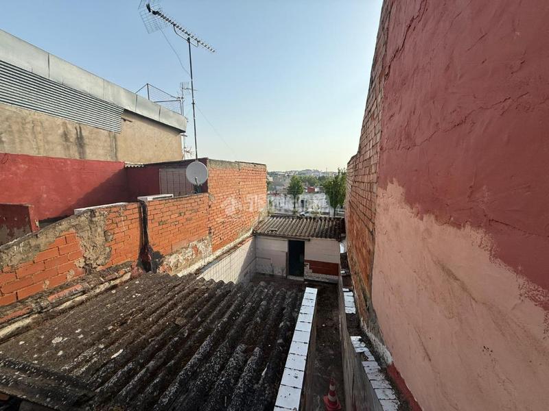 Foto b1526d17-453e-496b-ac29-2866ec3b9803. Casa a Ciudad Jardín Badajoz
